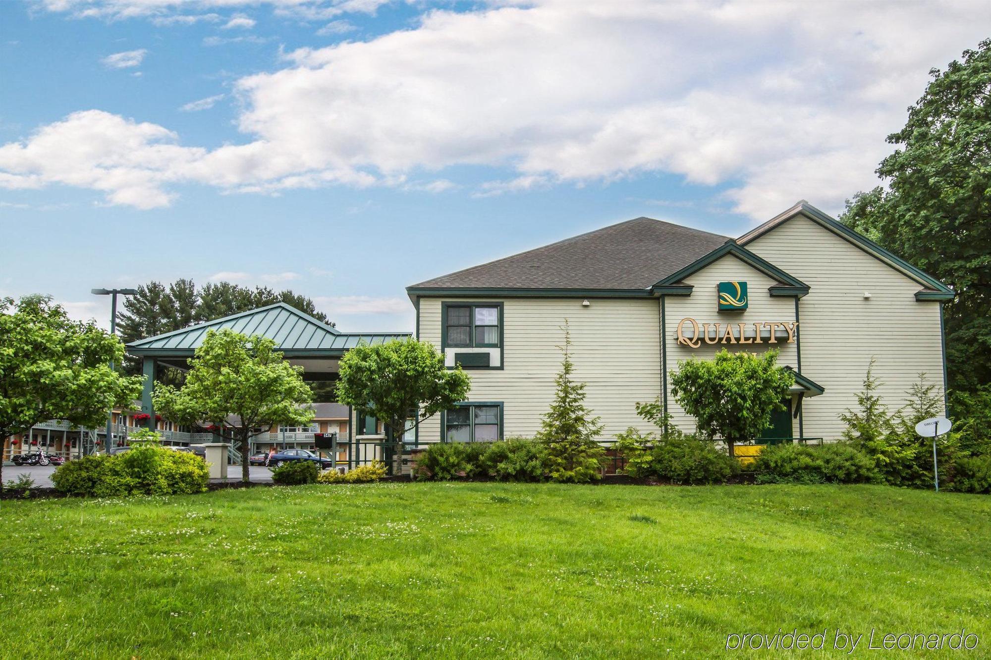 Econo Lodge Glens Falls - Lake George Bagian luar foto