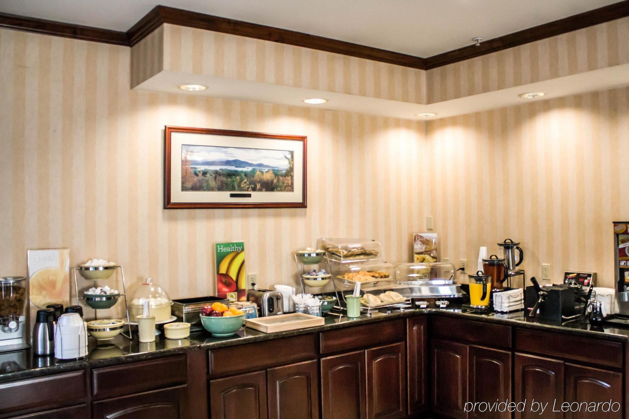 Econo Lodge Glens Falls - Lake George Bagian luar foto