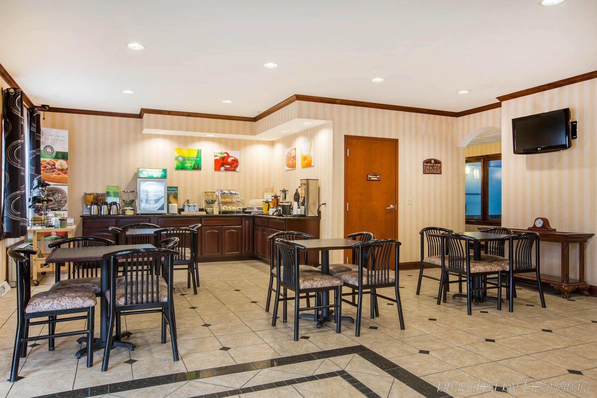Econo Lodge Glens Falls - Lake George Bagian luar foto
